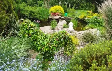 AUTOR. K. STADNIK. MIECZK&Oacute;W