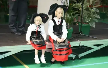 FRANCJA 10 LECIE. SIERENTZ (9)