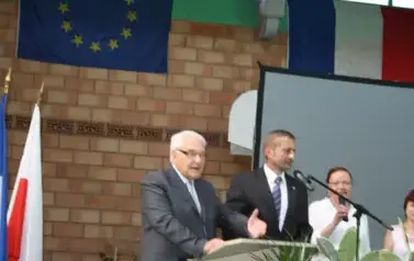 FRANCJA 10 LECIE. SIERENTZ (8)