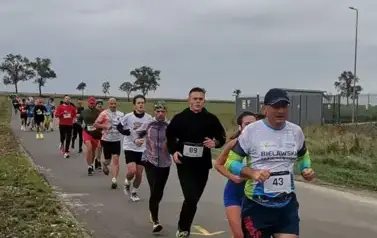 I BIEG SZLAKIEM WIATRAK&Oacute;W 12.10 (42)