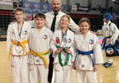 Zawodnicy Taekwon-do Stachowicz Środa Śląska, Kostomłoty (3)
