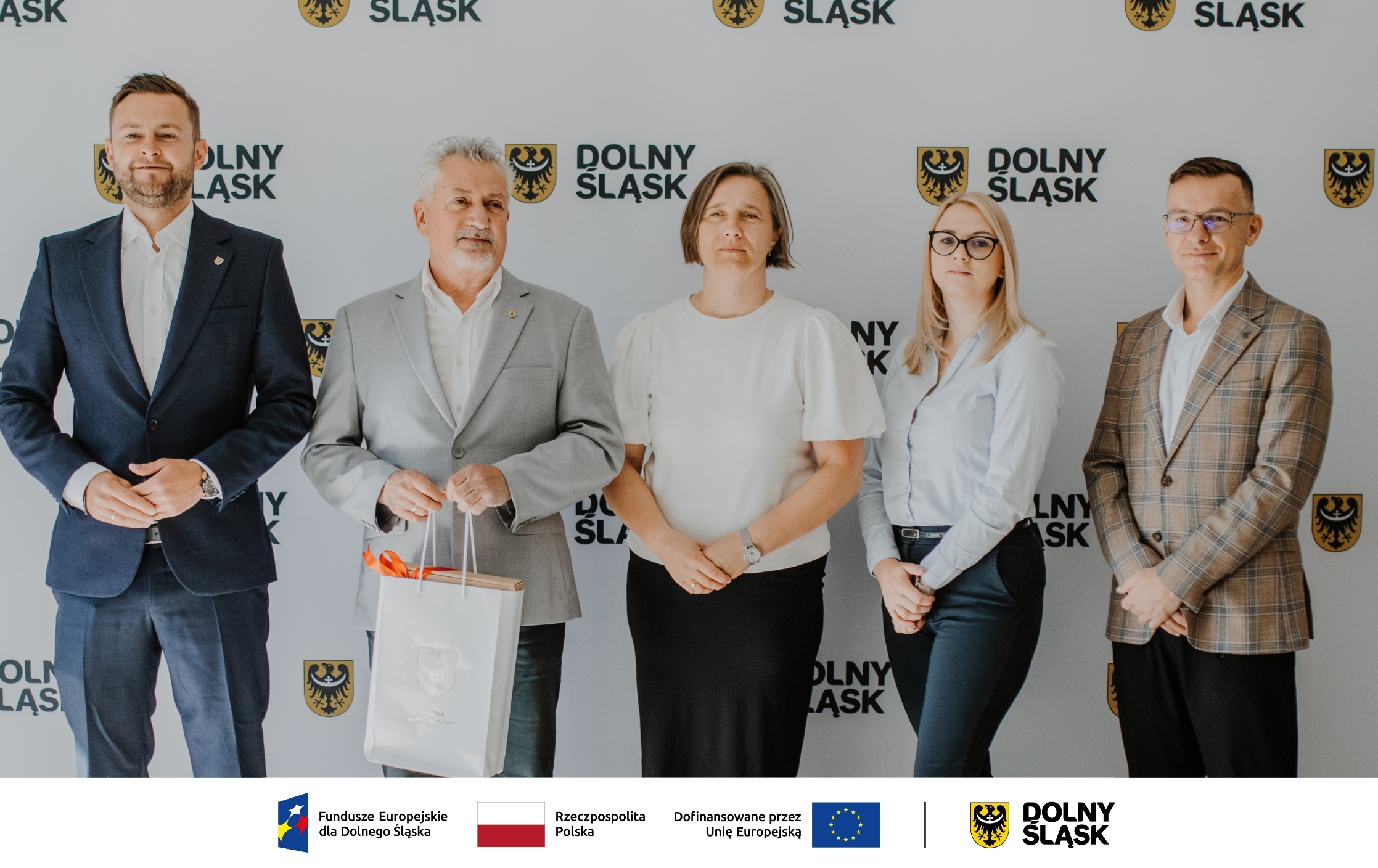 Podpisanie umowy w&nbsp;Urzędzie Marszałkowskim