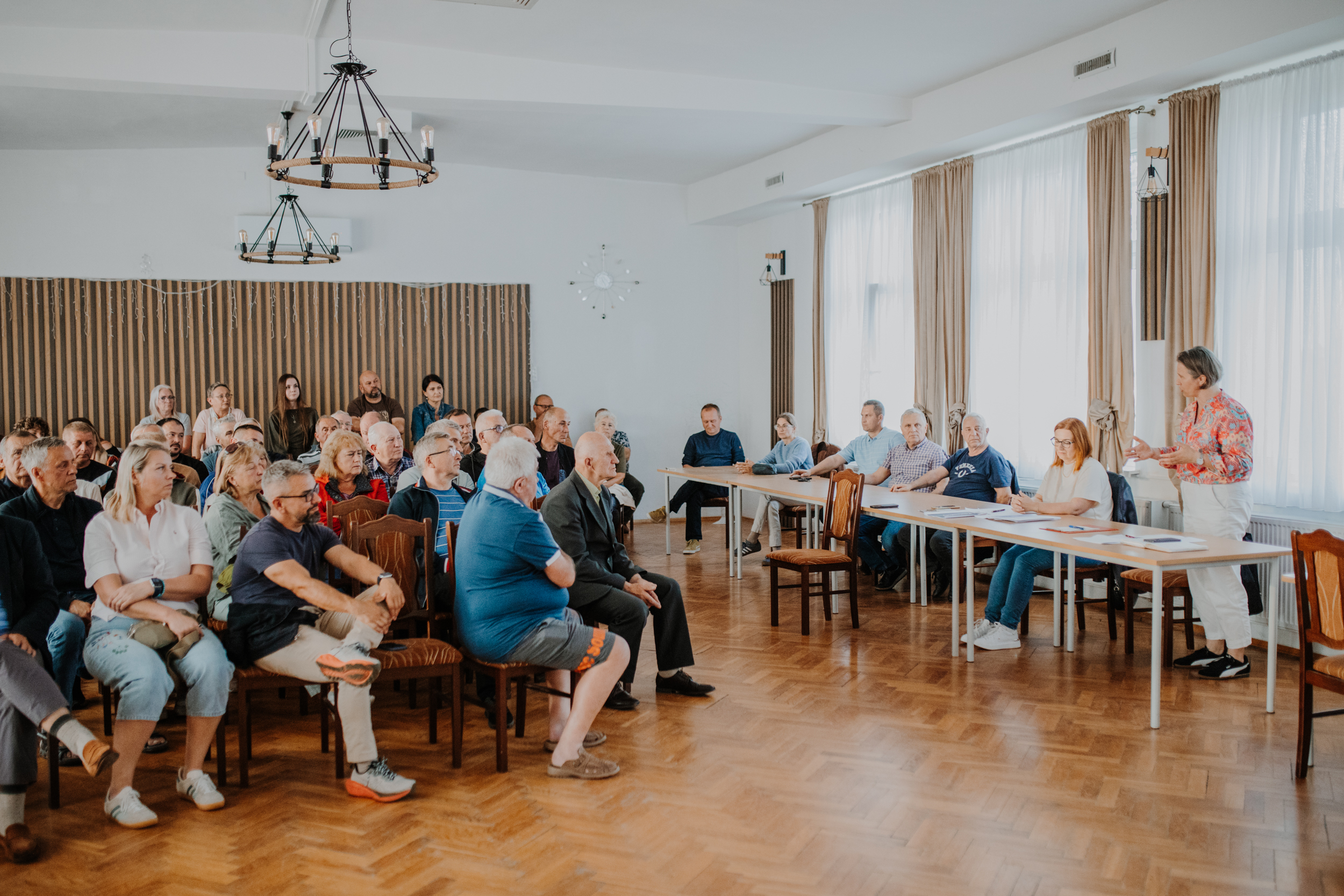 Spotkanie informacyjne dla mieszkańc&oacute;w w&nbsp;sprawie przywr&oacute;cenia praw miejskich miejscowości Kostomłoty