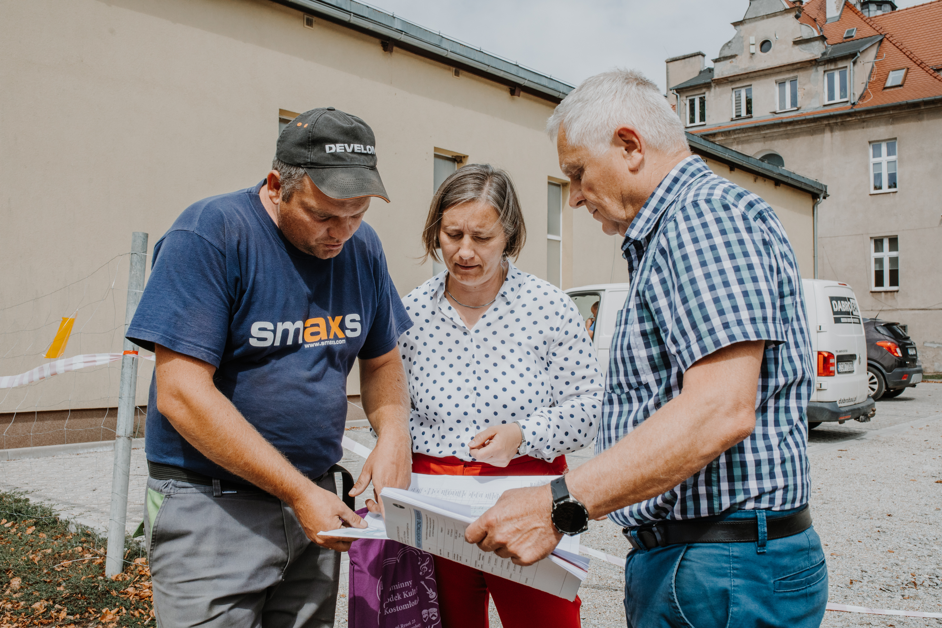 Przebudowa istniejącego boiska na&nbsp;boisko wielofunkcyjne w&nbsp;miejscowości Karczyce